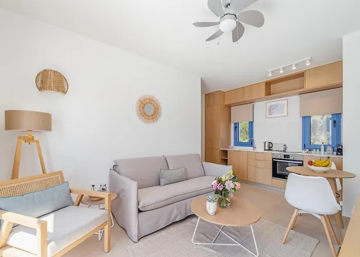 Greek House Complex B7