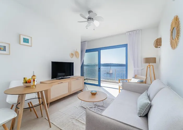 Greek House Complex B7 Апартаменты Нидри