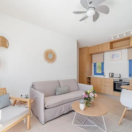 Greek House Complex B7